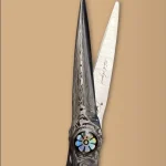 Foarfeca de tuns MIKASHI SHOGUN’S HERMES DAMASC 5 INCH3 Foarfeca de tuns MIKASHI SHOGUNS HERMES DAMASC 5 INCH3