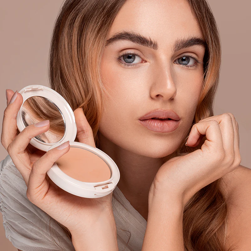 compact foundation 04 tan 03